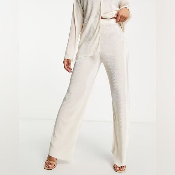 NWT Miss Selfridge petite plisse wide leg pants size 12 - Picture 1 of 10